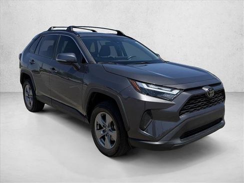 Used 2023 Toyota RAV4 XLE w/ Convenience Package FWD image 3