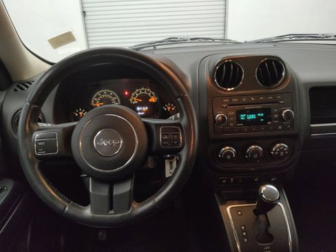 Used 2015 Jeep Patriot High Altitude image 22