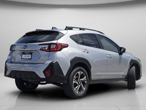 Used 2025 Subaru Crosstrek 2.5i Premium AWD/4WD image 25