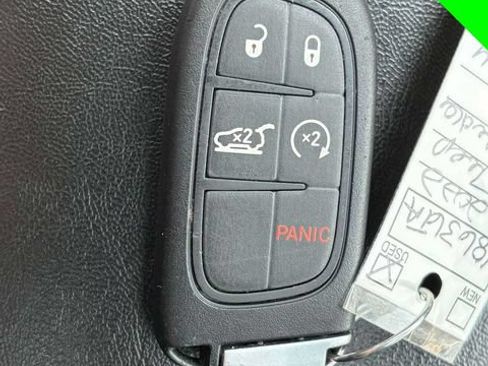 Used 2022 Jeep Cherokee Limited AWD/4WD image 26