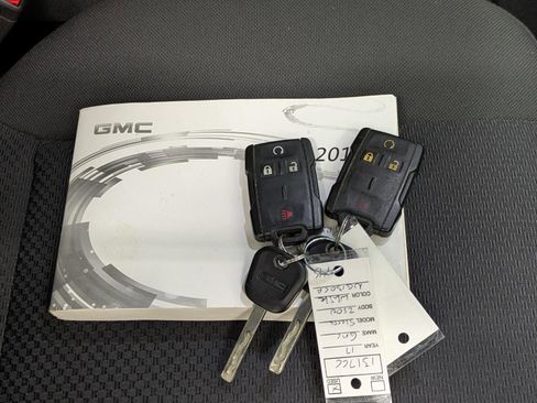 Used 2017 GMC Sierra 2500 SLE w/ HD SLE Preferred Plus Package image 13