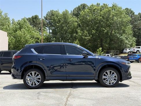 New 2025 MAZDA CX-5 Signature image 4