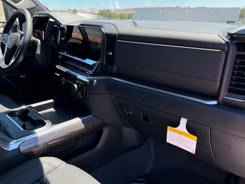 New 2026 Chevrolet Silverado 2500 LTZ w/ Trail Boss Package AWD/4WD image 24