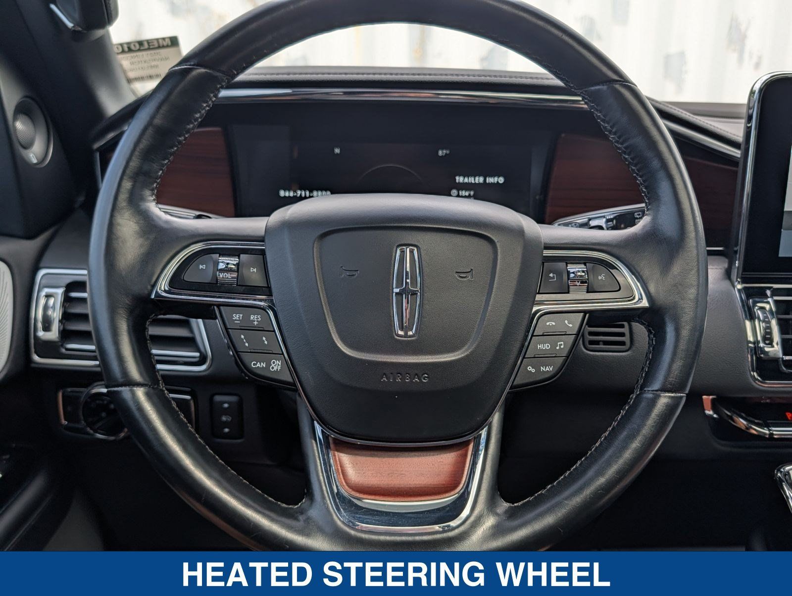 Used 2021 Lincoln Navigator Reserve AWD/4WD image 30
