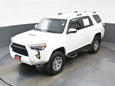 Used 2015 Toyota 4Runner Trail image 35