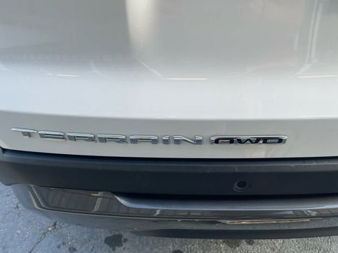 Used 2025 GMC Terrain Elevation AWD/4WD image 25