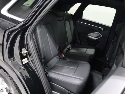 Certified 2025 Audi Q3 2.0T Premium w/ Convenience Package AWD/4WD image 34