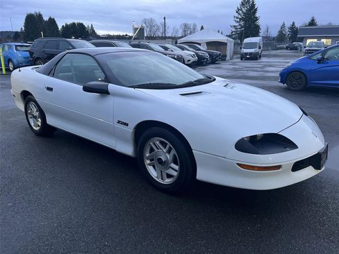 Used 1994 Chevrolet Camaro Z28 image 7