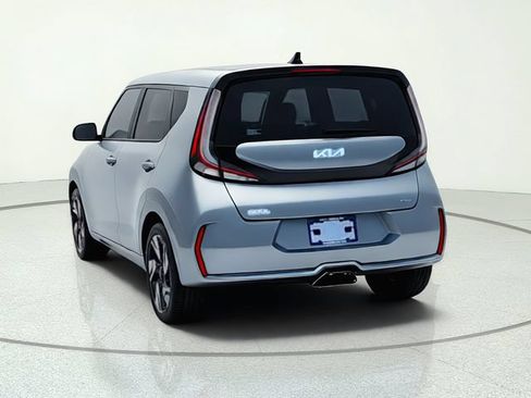 Certified 2025 Kia Soul GT-Line w/ GT-Line Technology Package FWD image 4
