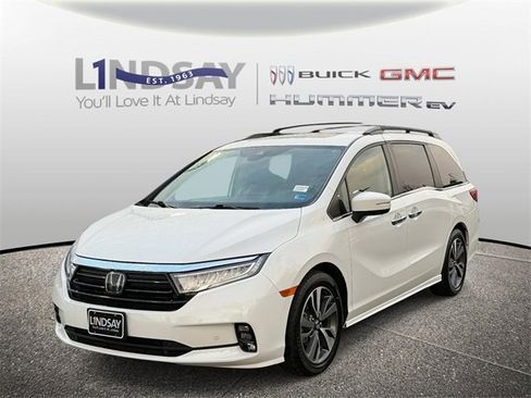 Used 2023 Honda Odyssey Touring image 5