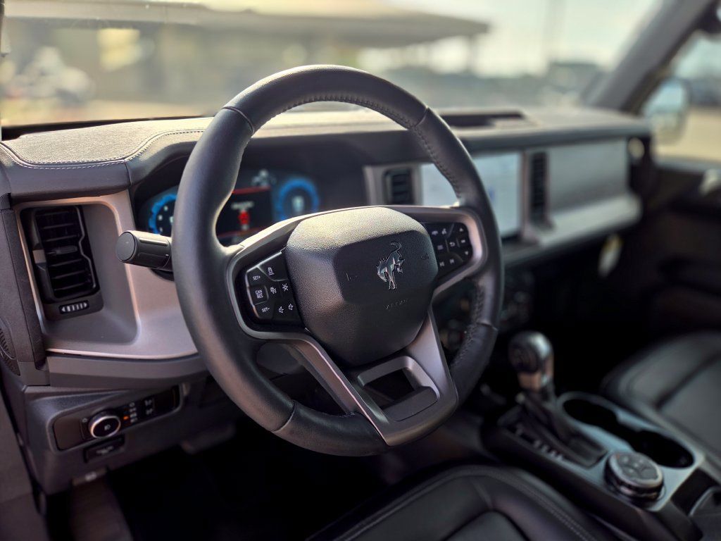 New 2026 Ford Bronco Outer Banks AWD/4WD image 16