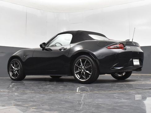 Used 2019 MAZDA MX-5 Miata Grand Touring RWD image 26