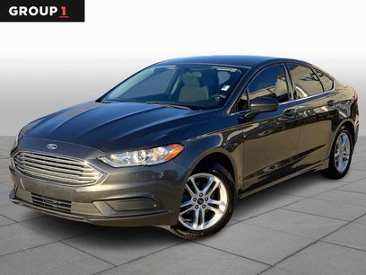 Used 2018 Ford Fusion SE w/ Fusion SE Technology Package