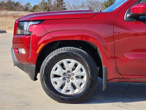 Used 2023 Nissan Frontier SV w/ SV Convenience Package image 10