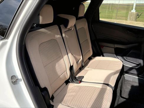 Used 2022 Ford Escape SE w/ Convenience Package image 18