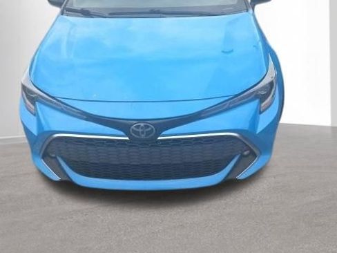 Used 2021 Toyota Corolla XSE FWD image 2