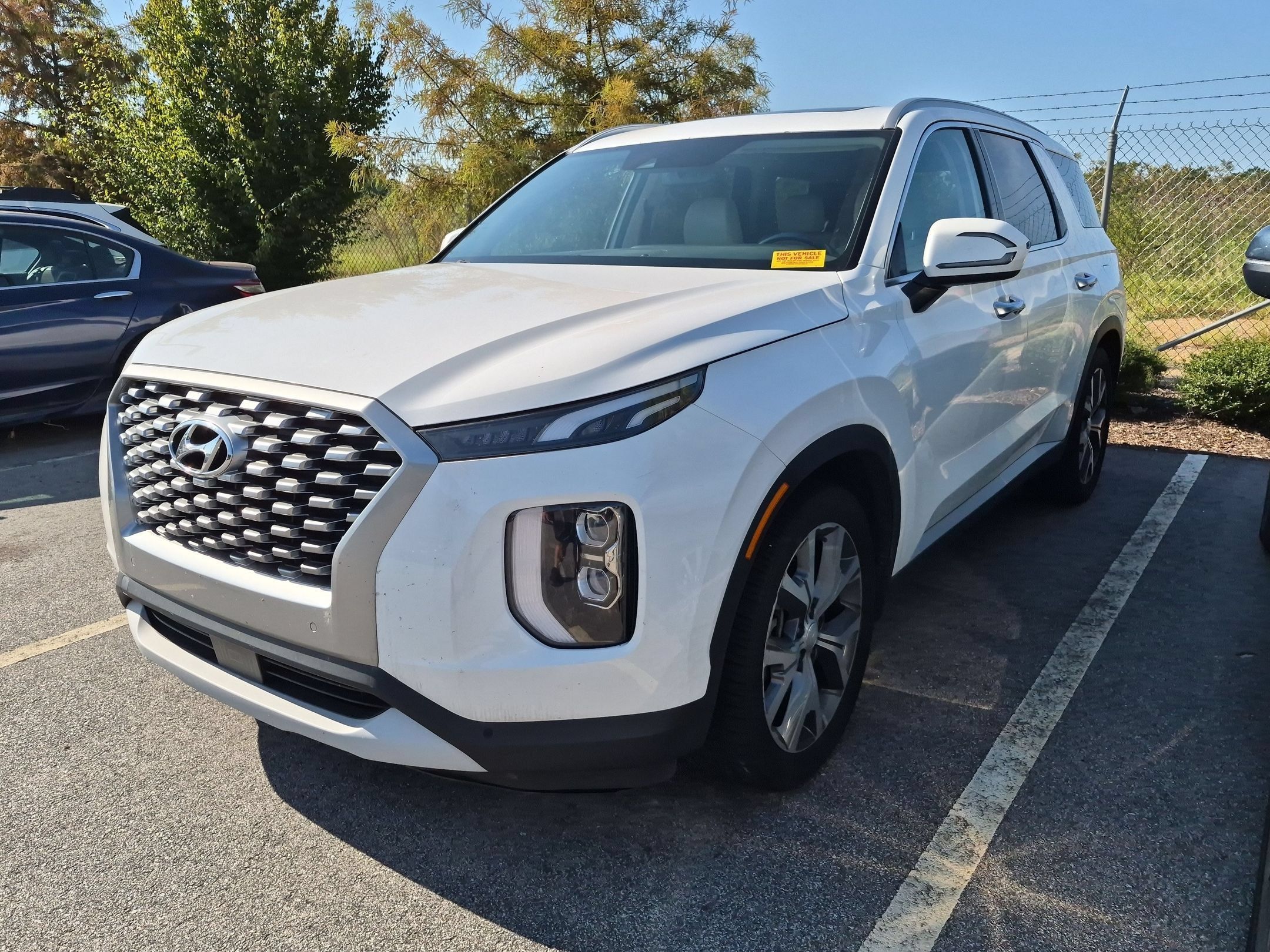 Used 2021 Hyundai Palisade SEL w/ Premium Package FWD image 4