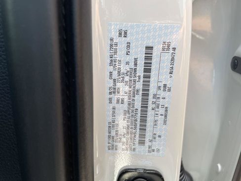 New 2025 Ford F150 Lariat w/ Equipment Group 502A High image 43