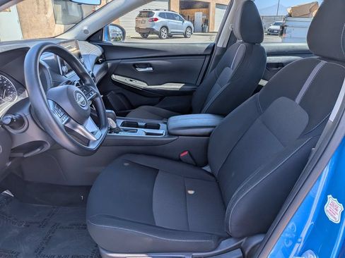 Used 2025 Nissan Sentra SV FWD image 14