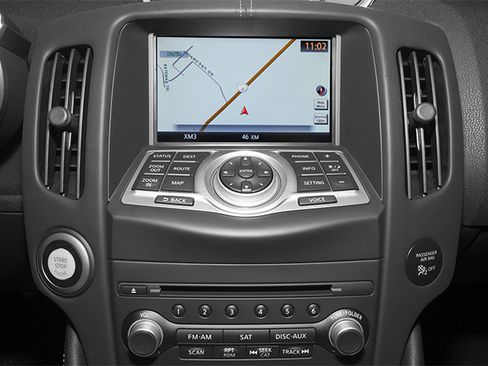 Used 2014 Nissan 370Z Touring w/ Navigation Package image 12