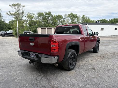 Used 2007 Chevrolet Silverado 1500 LT w/ 1LT Convenience Package AWD/4WD image 4