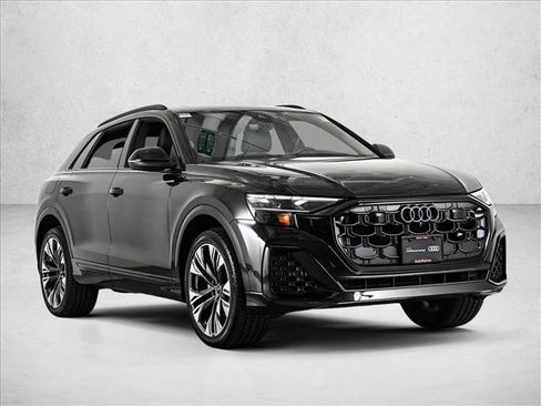 Certified 2025 Audi Q8 Premium Plus w/ Premium Plus Package image 3