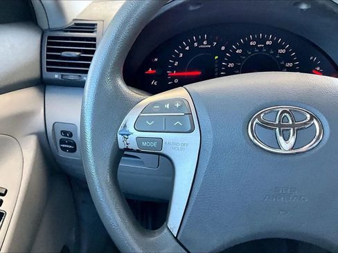 Used 2008 Toyota Camry FWD image 10