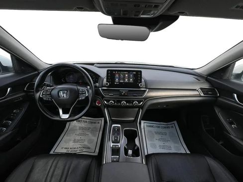 Used 2020 Honda Accord Touring image 10