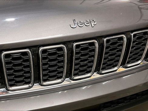 Used 2021 Jeep Grand Cherokee L Limited w/ Trailer Tow Package image 29