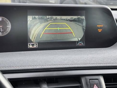 Used 2022 Lexus UX 250h w/ Premium Package image 24