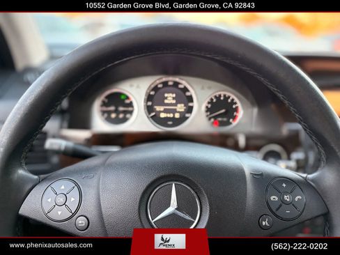 Used 2010 Mercedes-Benz GLK 350 2WD image 23