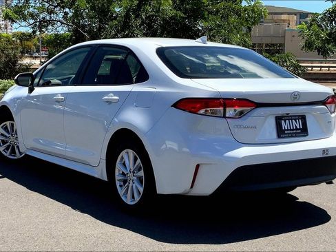Used 2024 Toyota Corolla LE image 11