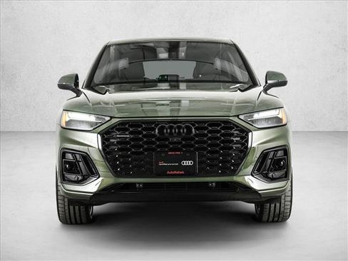 Certified 2025 Audi Q5 2.0T Premium Plus w/ Premium Plus Package image 2