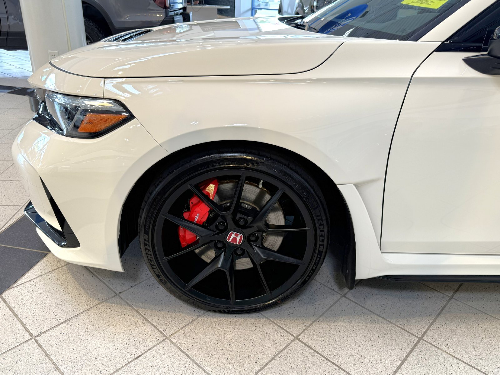 Used 2025 Honda Civic Type R image 32