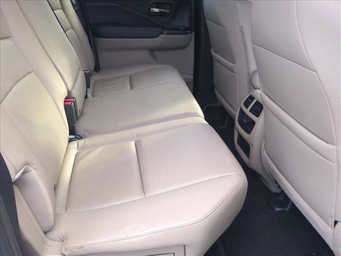 Used 2017 Honda Ridgeline RTL-T image 19
