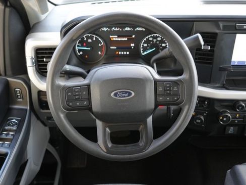Used 2024 Ford F250 XLT image 11