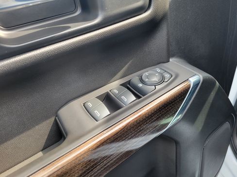 Certified 2021 Chevrolet Silverado 1500 LT RWD image 31