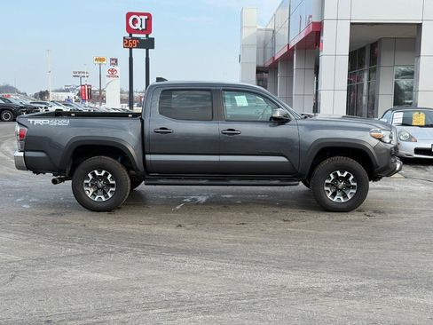 Certified 2023 Toyota Tacoma TRD Off-Road w/ Black Out Package (TMS) image 2