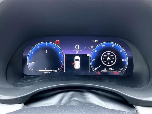 Used 2024 Toyota Highlander Limited image 25