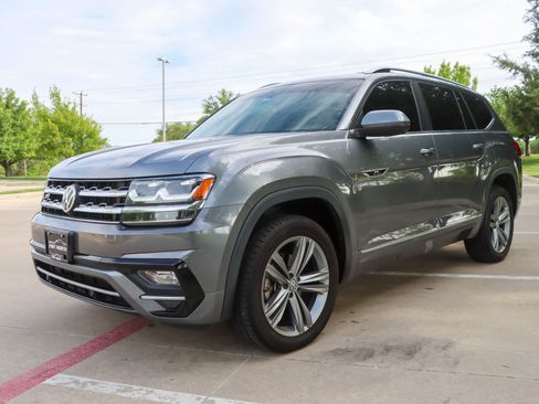 Used 2019 Volkswagen Atlas SEL R-Line image 3