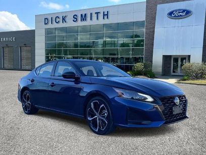 Used 2024 Nissan Altima 2.5 SR