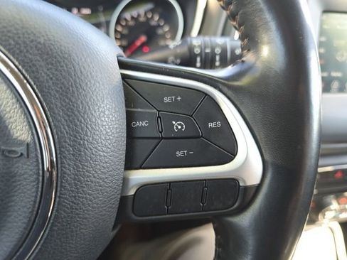 Used 2019 Jeep Compass Latitude AWD/4WD image 27