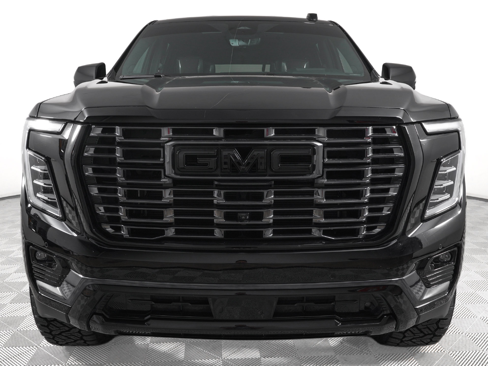 Used 2026 GMC Yukon Denali Ultimate AWD/4WD image 3