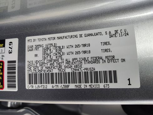 Used 2024 Toyota Tacoma TRD Off-Road image 22