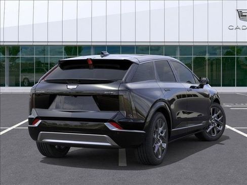 New 2026 Cadillac Optiq Luxury 1 image 4