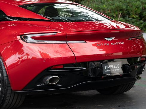 Used 2024 Aston Martin DB12 Coupe image 24