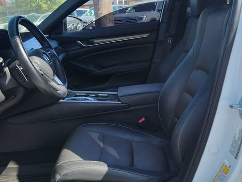 Used 2022 Honda Accord Sport image 12
