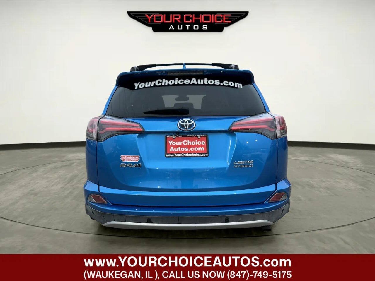 Used 2018 Toyota RAV4 Limited AWD/4WD image 4