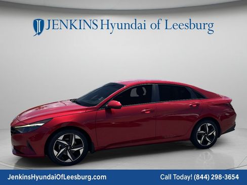 Certified 2023 Hyundai Elantra SEL w/ Convenience Package FWD image 10