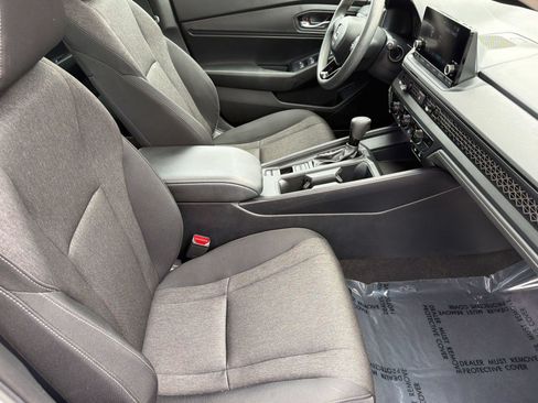 Used 2024 Honda Accord EX image 25